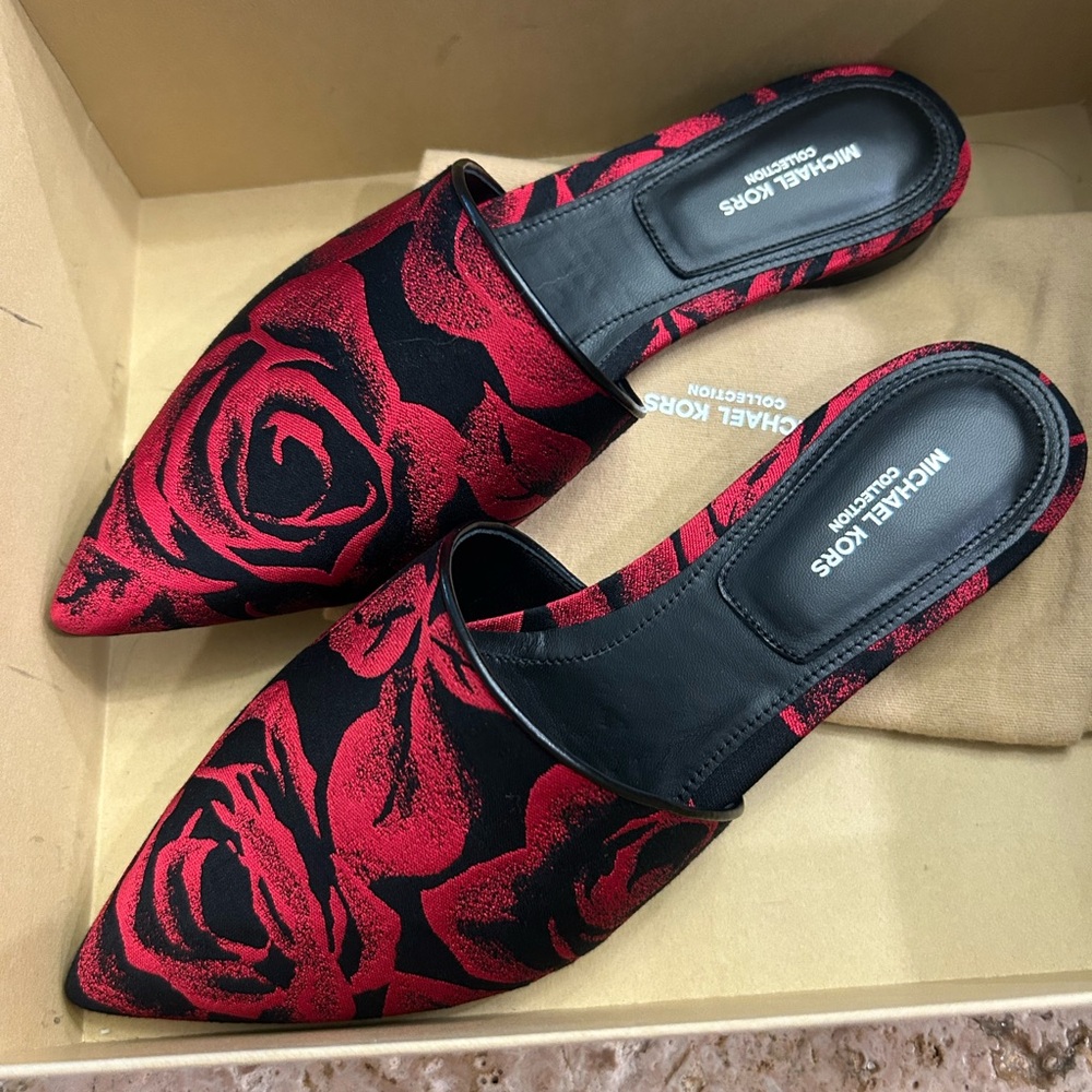 Michael Kors Collection Darla Mules 6.5